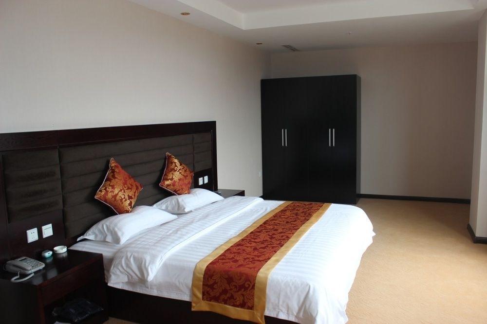 Splendid Oriental Business Hotel Tianjin Exterior foto