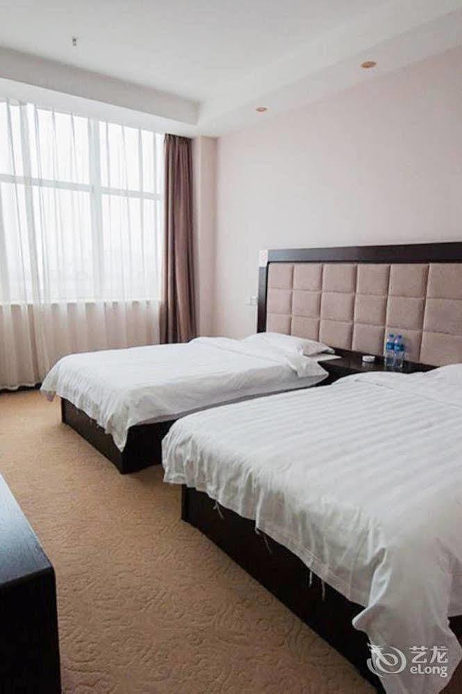 Splendid Oriental Business Hotel Tianjin Exterior foto